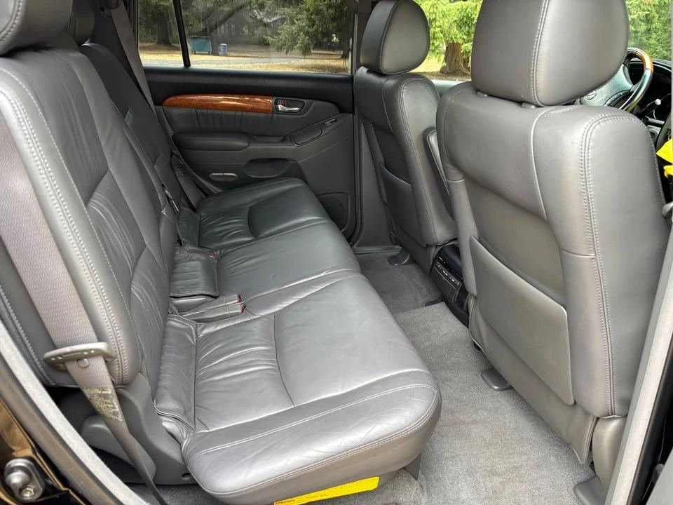 2006 Lexus GX 2nd Gen - Image 11 of 13