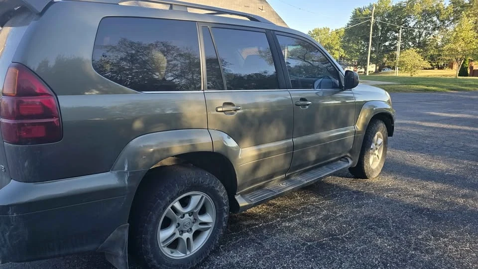 2006 Lexus GX 2nd Gen - Image 16 of 20