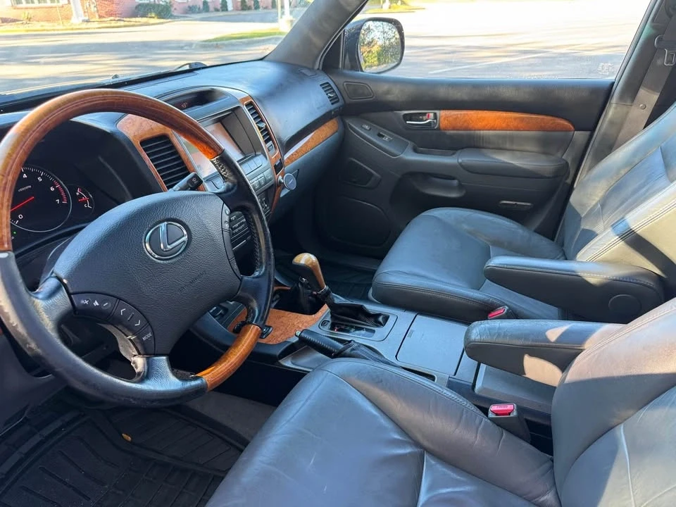 2006 Lexus GX 1st Gen - Image 8 of 13
