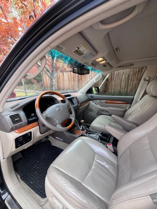 2006 Lexus GX 1st Gen - Image 8 of 15
