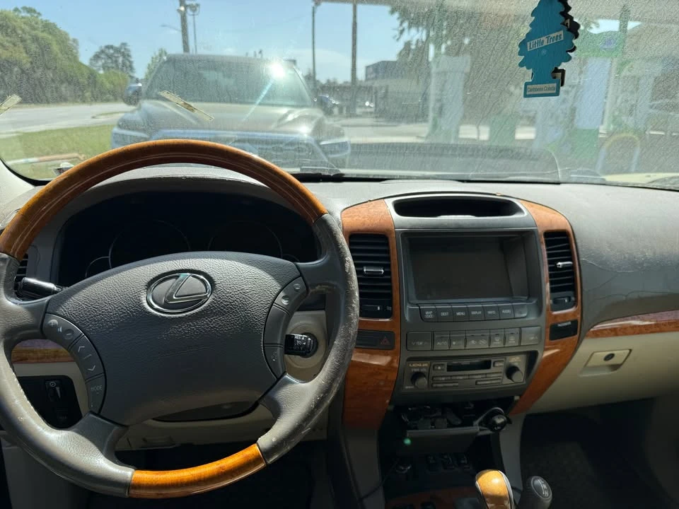 2006 Lexus GX 1st Gen - Image 7 of 20