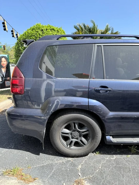 2006 Lexus GX 1st Gen - Image 5 of 20