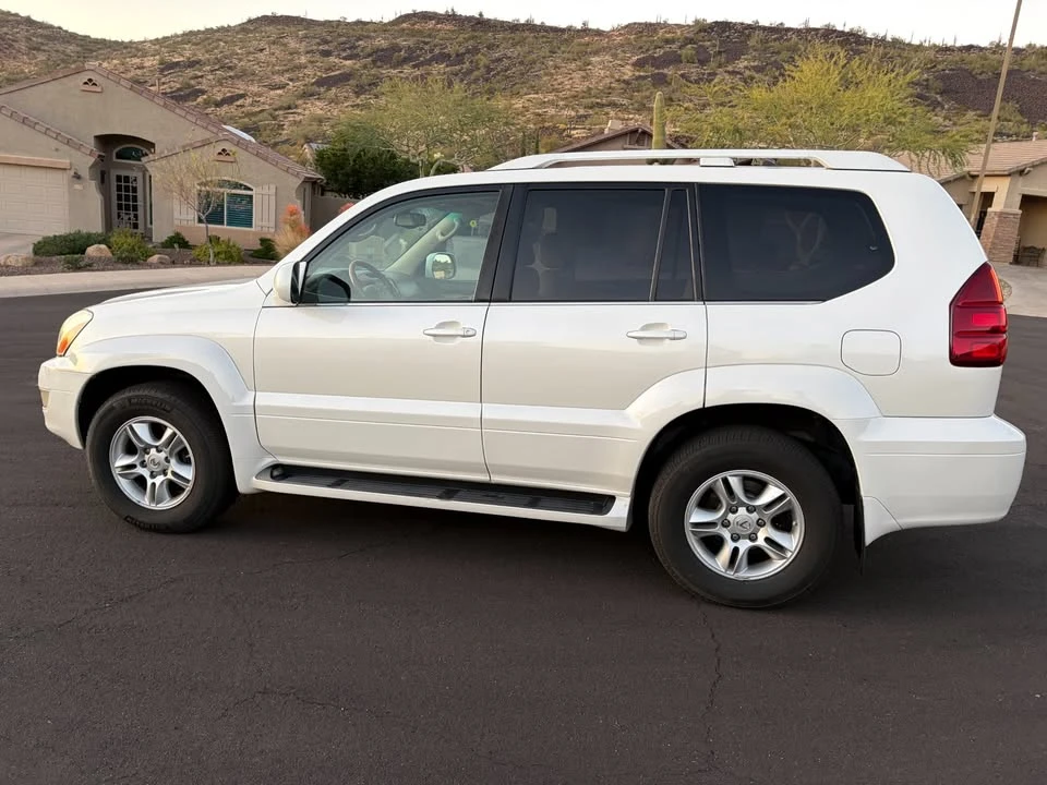 2006 Lexus GX 1st Gen - Image 6 of 15