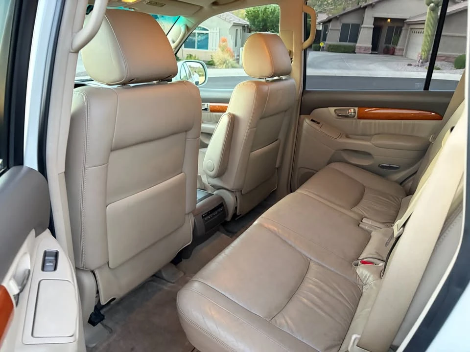 2006 Lexus GX 1st Gen - Image 11 of 15