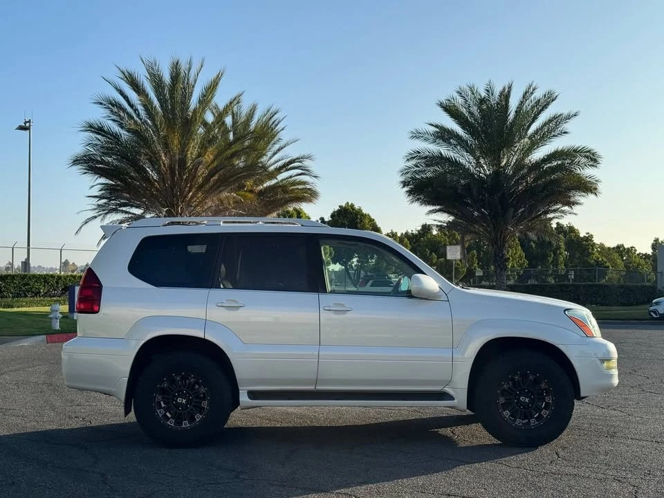2006 Lexus GX 1st Gen - Image 6 of 19