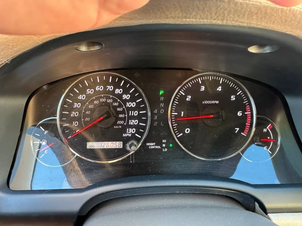 2006 Lexus GX 1st Gen - Image 17 of 19