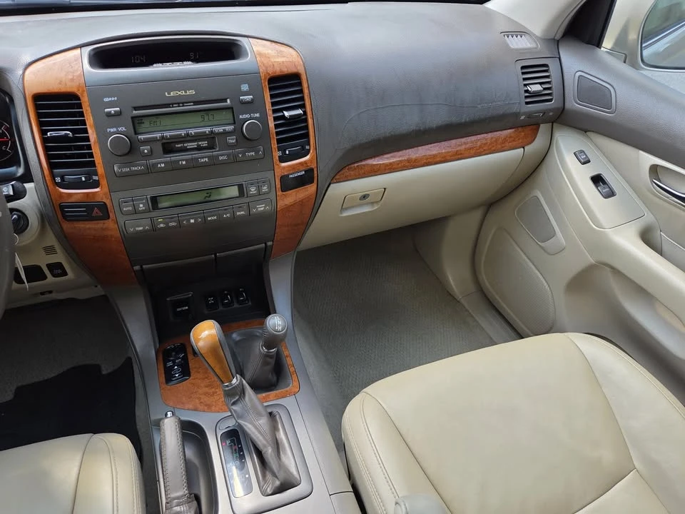 2006 Lexus GX 2nd Gen - Image 16 of 20