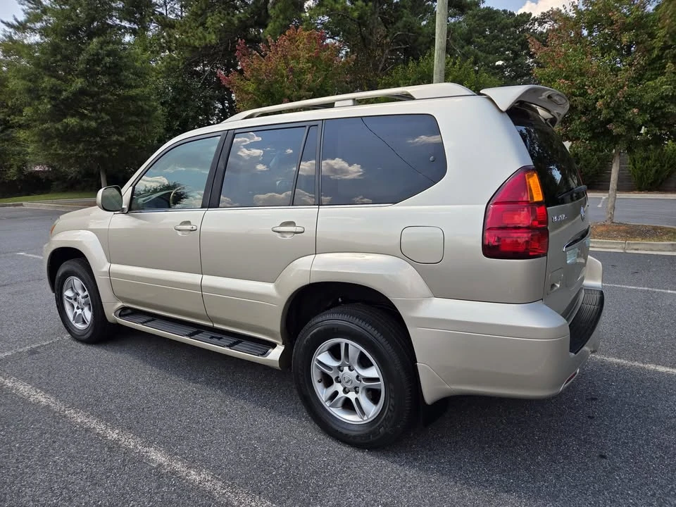 2006 Lexus GX 2nd Gen - Image 4 of 20