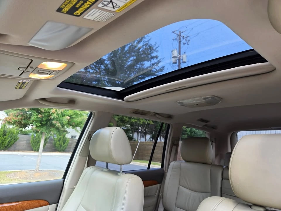 2006 Lexus GX 2nd Gen - Image 10 of 20