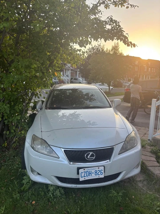 2006 Lexus IS 2nd Gen - Image 2 of 5