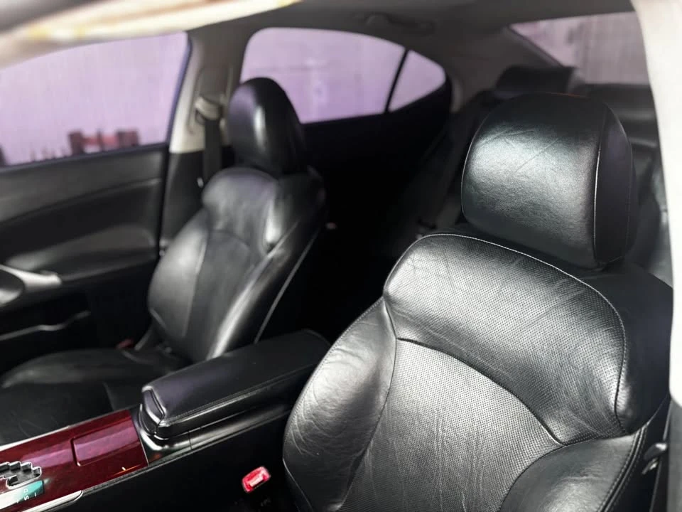 2006 Lexus IS 2nd Gen - Image 15 of 20
