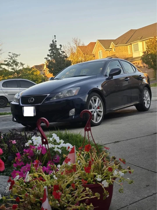 2006 Lexus IS 2nd Gen - Image 7 of 16