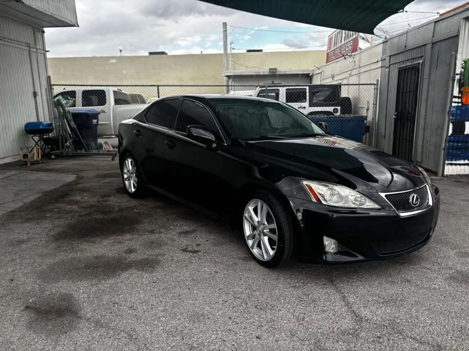 2006 Lexus IS 2nd Gen - Image 2 of 20