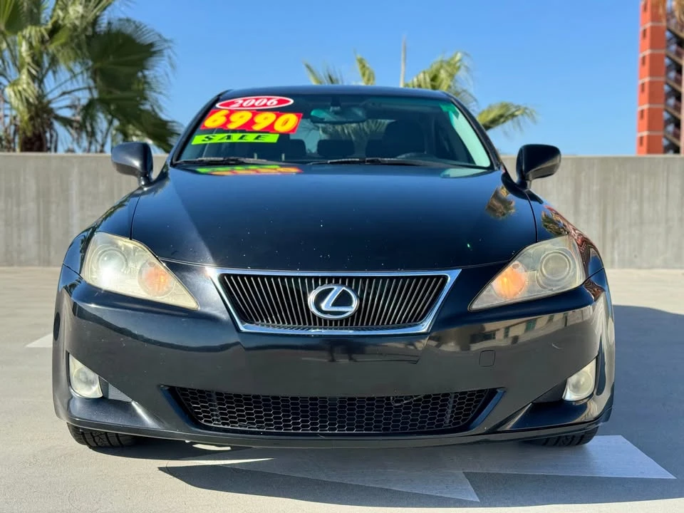 2006 Lexus IS 2nd Gen - Image 18 of 20