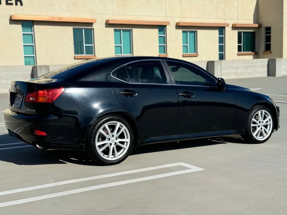 2006 Lexus IS 2nd Gen - Image 13 of 20