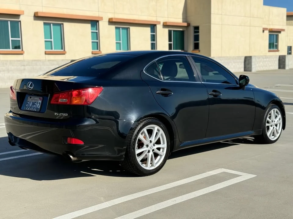 2006 Lexus IS 2nd Gen - Image 12 of 20