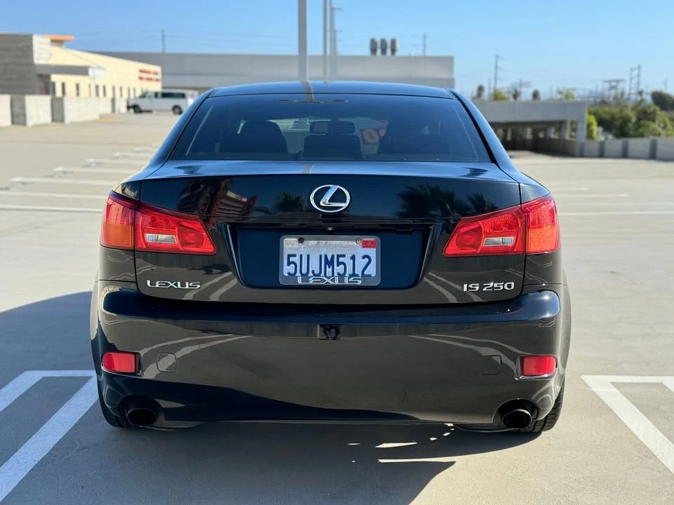 2006 Lexus IS 2nd Gen - Image 10 of 20