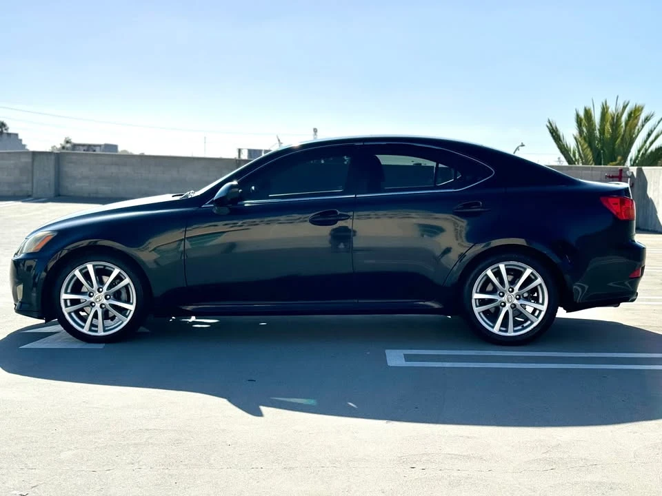 2006 Lexus IS 2nd Gen - Image 6 of 20
