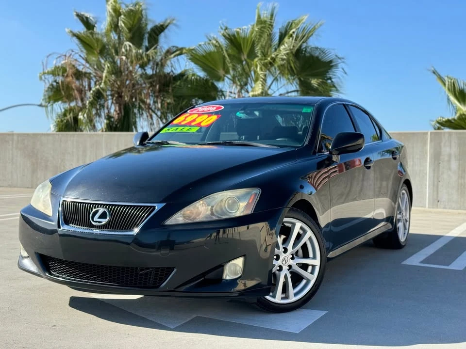 2006 Lexus IS 2nd Gen - Image 2 of 20