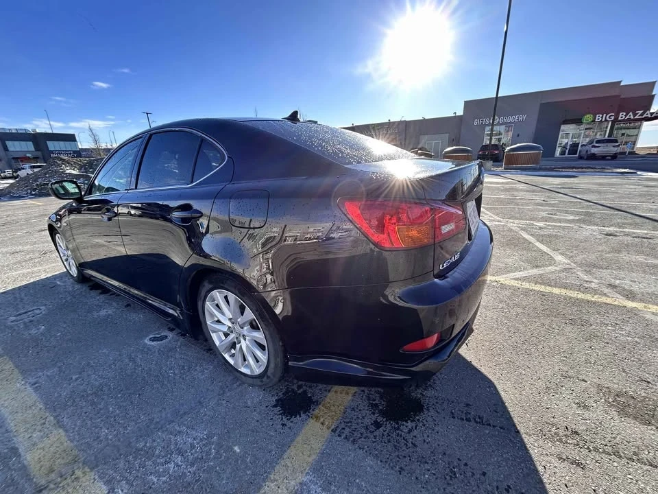 2006 Lexus IS 2nd Gen - Image 8 of 9