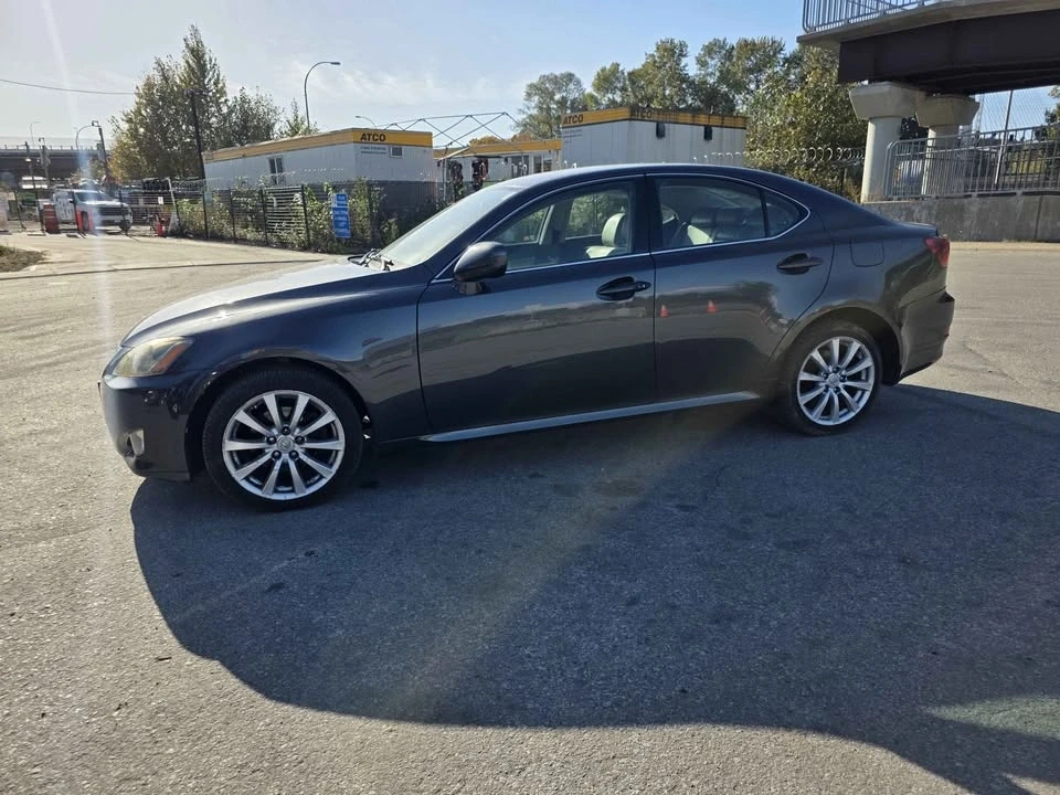2006 Lexus IS 2nd Gen - Image 6 of 17