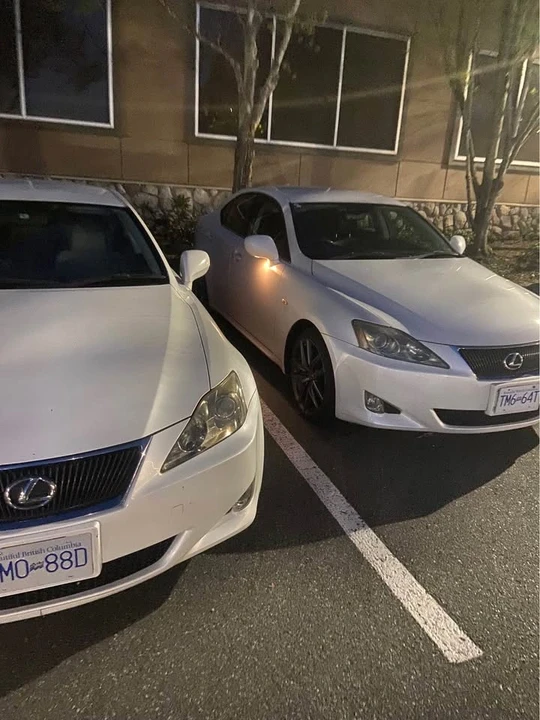 2006 Lexus IS 2nd Gen - Image 4 of 8
