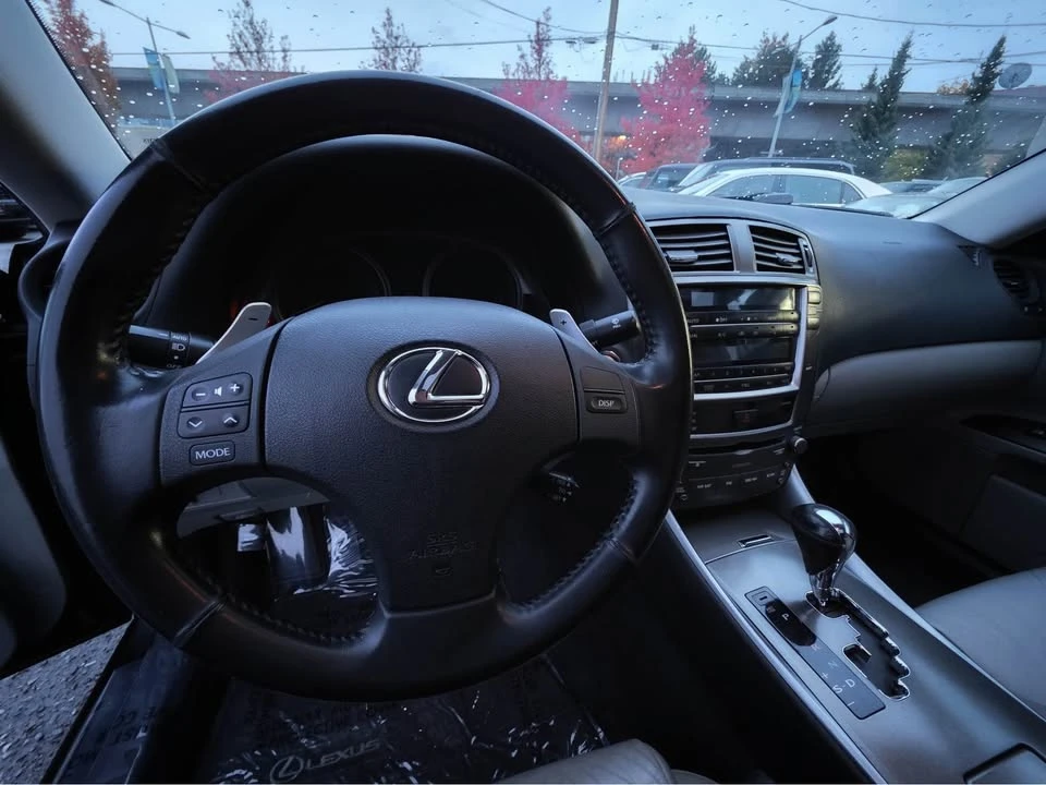 2006 Lexus IS 2nd Gen - Image 12 of 20
