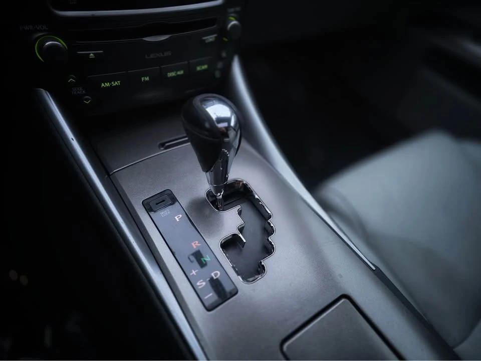2006 Lexus IS 2nd Gen - Image 7 of 20