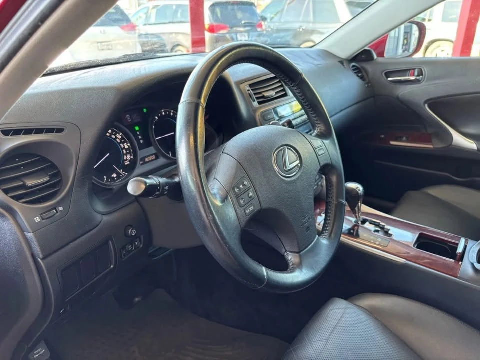 2006 Lexus IS 2nd Gen - Image 15 of 19