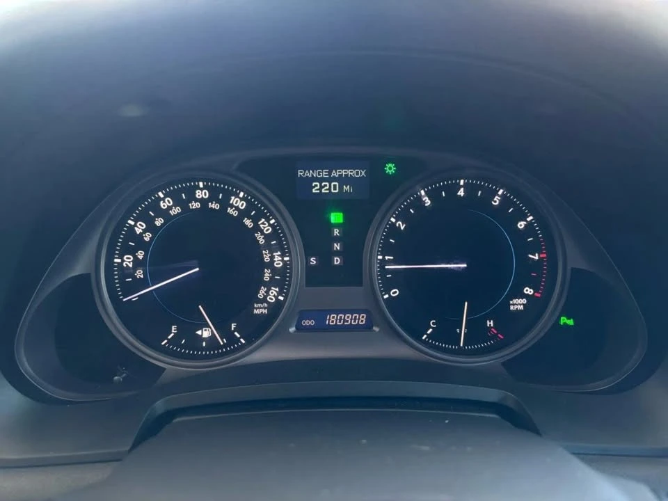 2006 Lexus IS 2nd Gen - Image 16 of 19