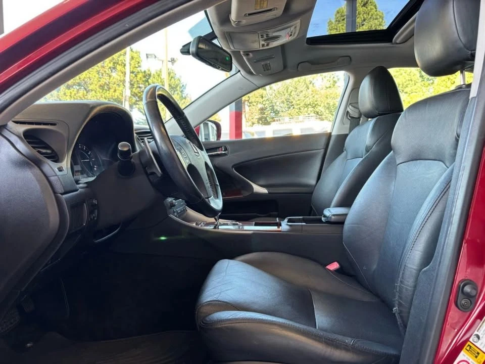 2006 Lexus IS 2nd Gen - Image 12 of 19