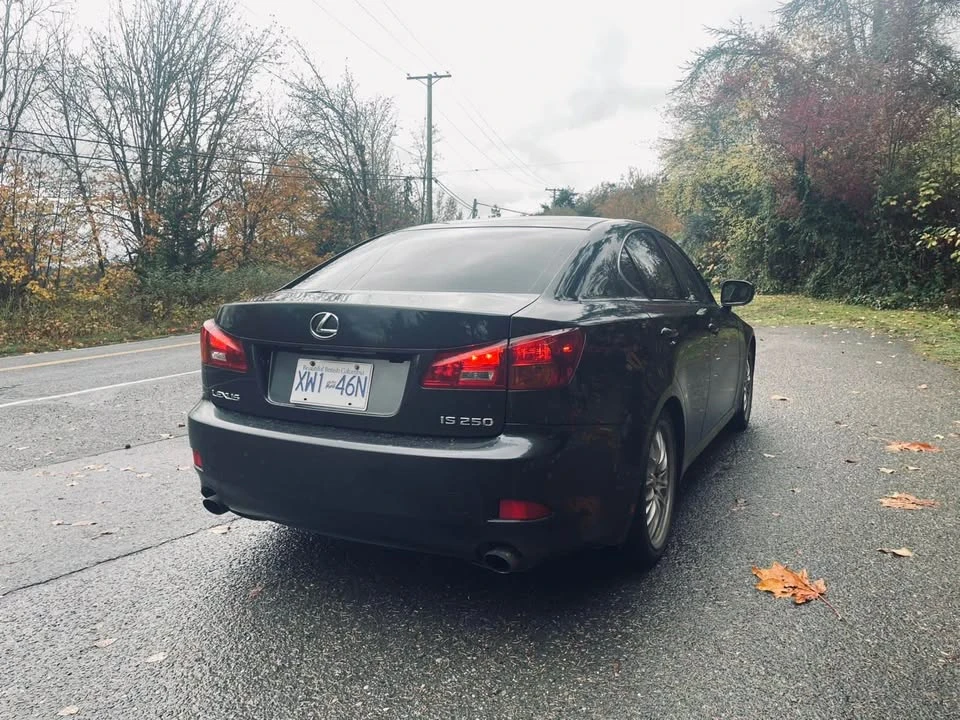 2006 Lexus IS 2nd Gen - Image 3 of 5