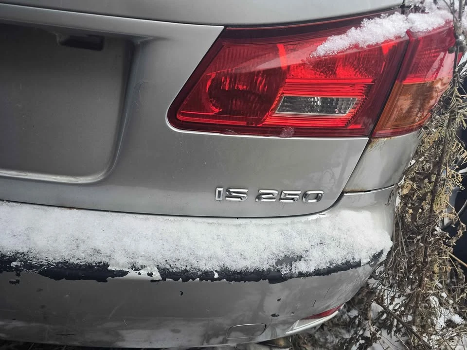 2006 Lexus IS 2nd Gen - Image 7 of 8