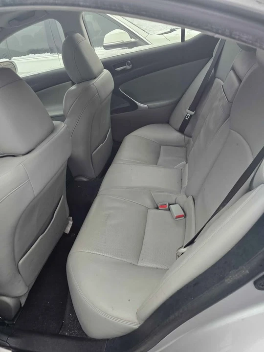 2006 Lexus IS 2nd Gen - Image 5 of 8