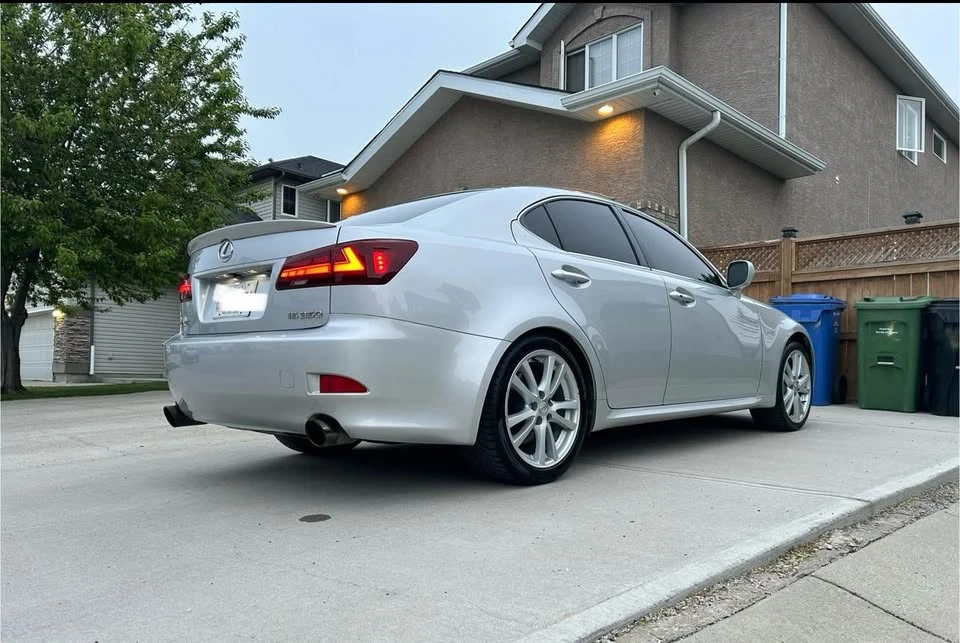 2006 Lexus IS 2nd Gen - Image 3 of 3