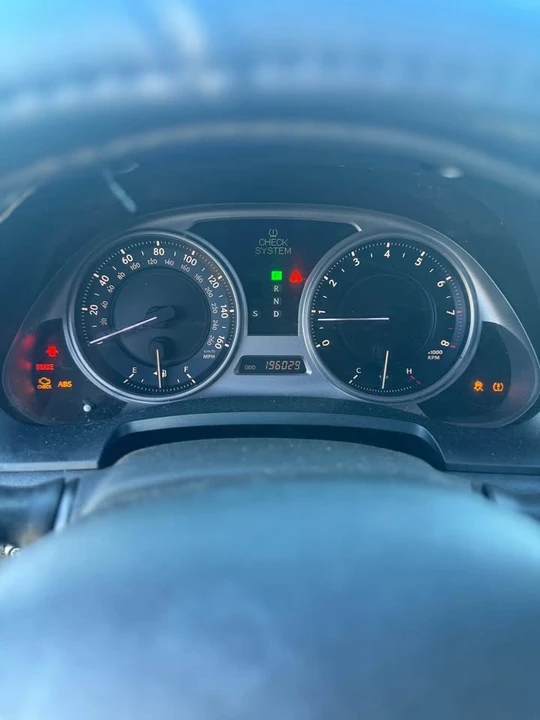 2006 Lexus IS 2nd Gen - Image 11 of 12