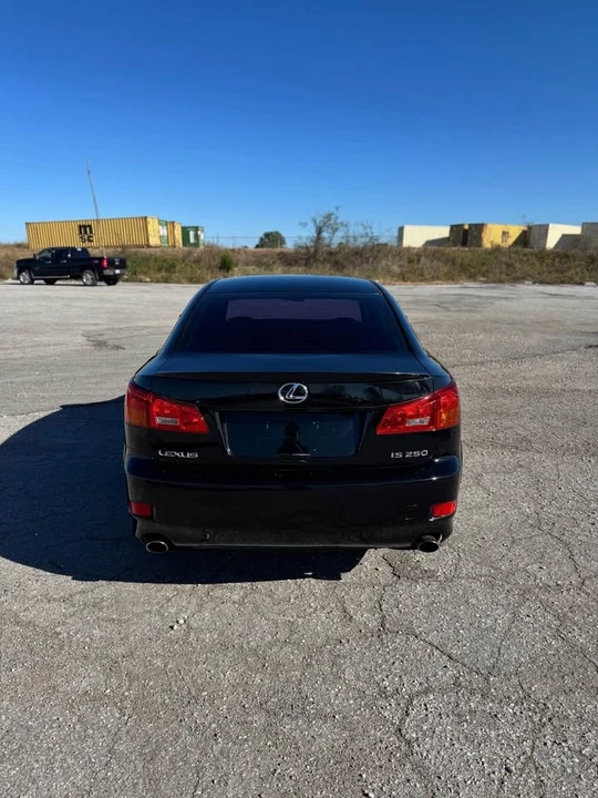 2006 Lexus IS 2nd Gen - Image 4 of 12