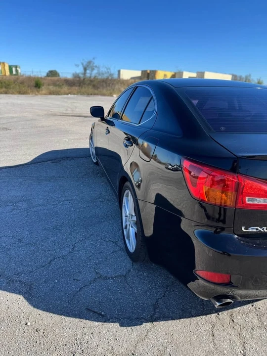 2006 Lexus IS 2nd Gen - Image 3 of 12