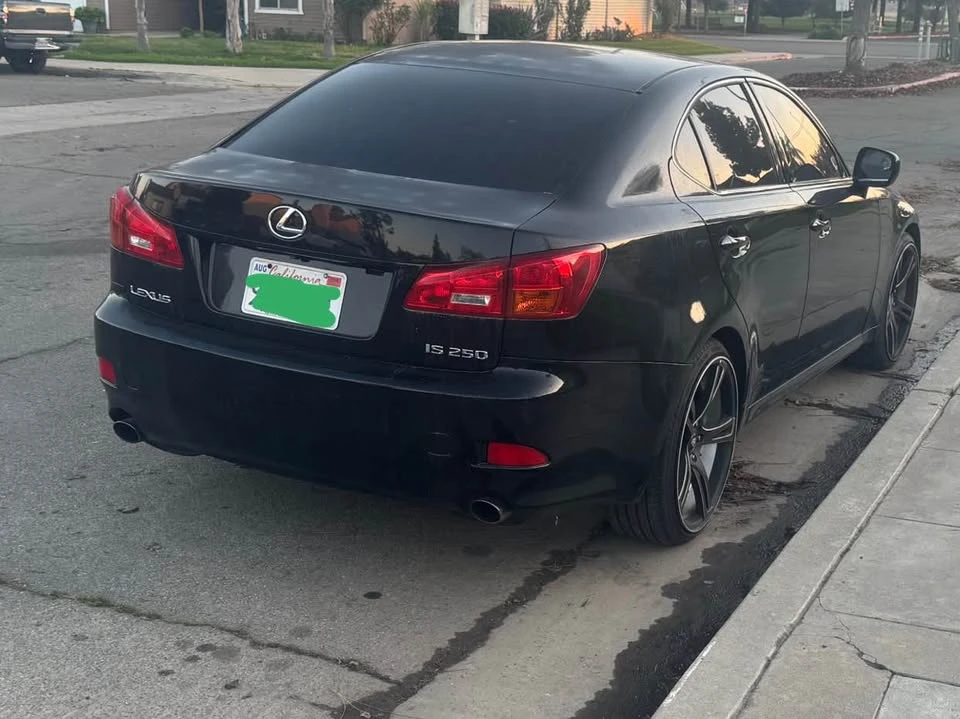 2006 Lexus IS 2nd Gen - Image 2 of 7