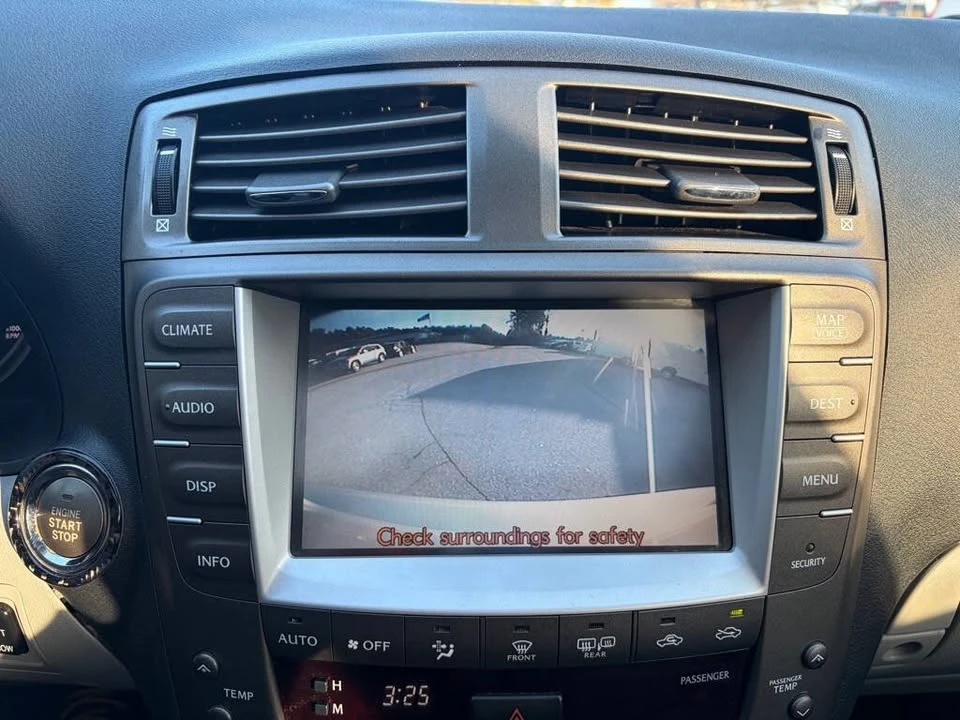 2006 Lexus IS 2nd Gen - Image 15 of 17