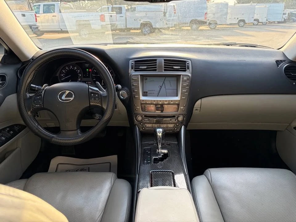 2006 Lexus IS 2nd Gen - Image 12 of 17