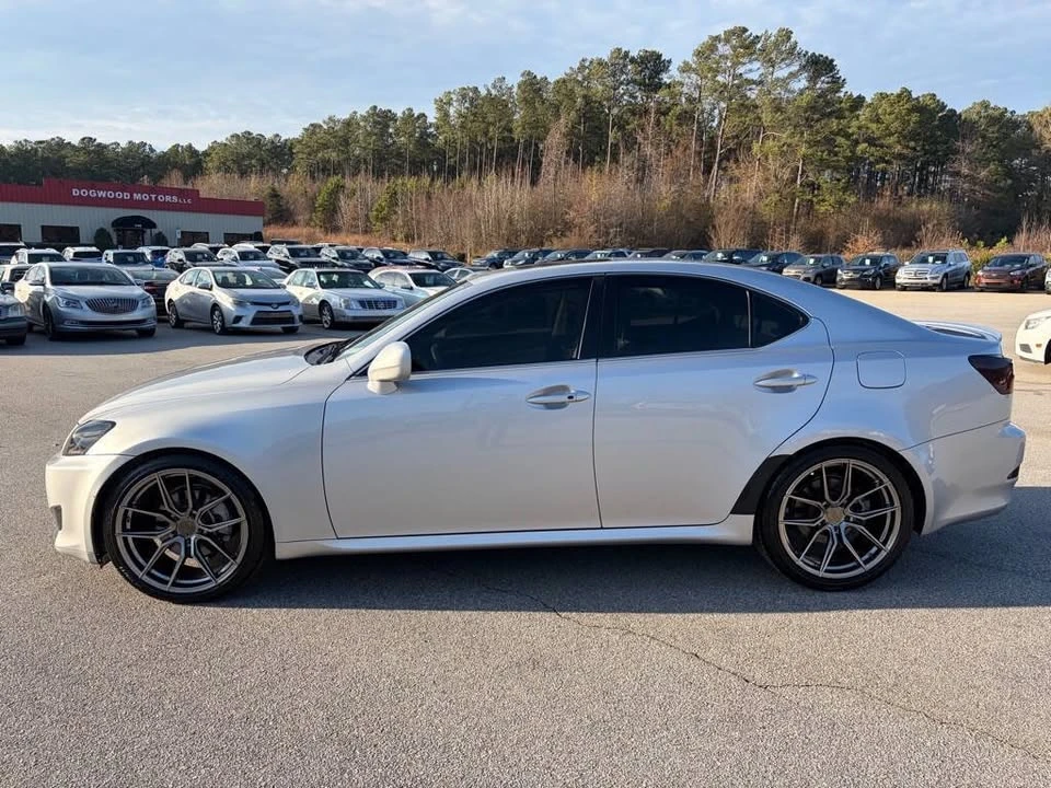 2006 Lexus IS 2nd Gen - Image 3 of 17