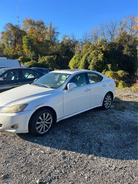 2006 Lexus IS 2nd Gen - Image 3 of 6