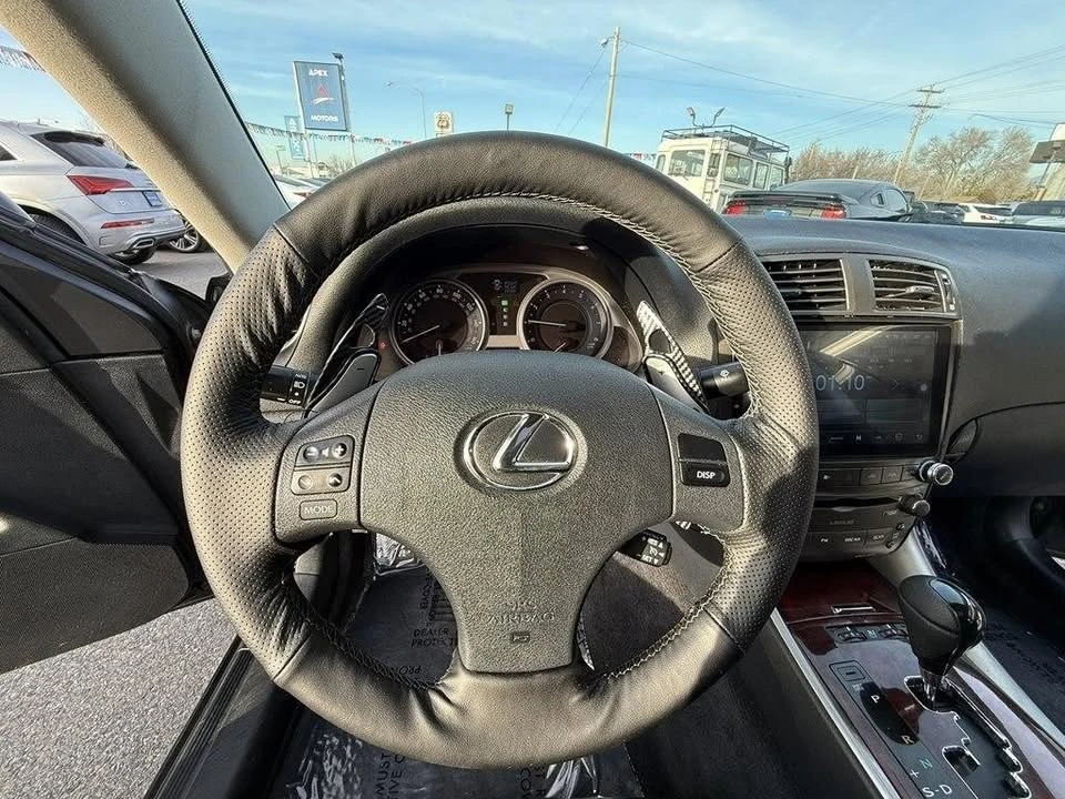 2006 Lexus IS 2nd Gen - Image 10 of 20