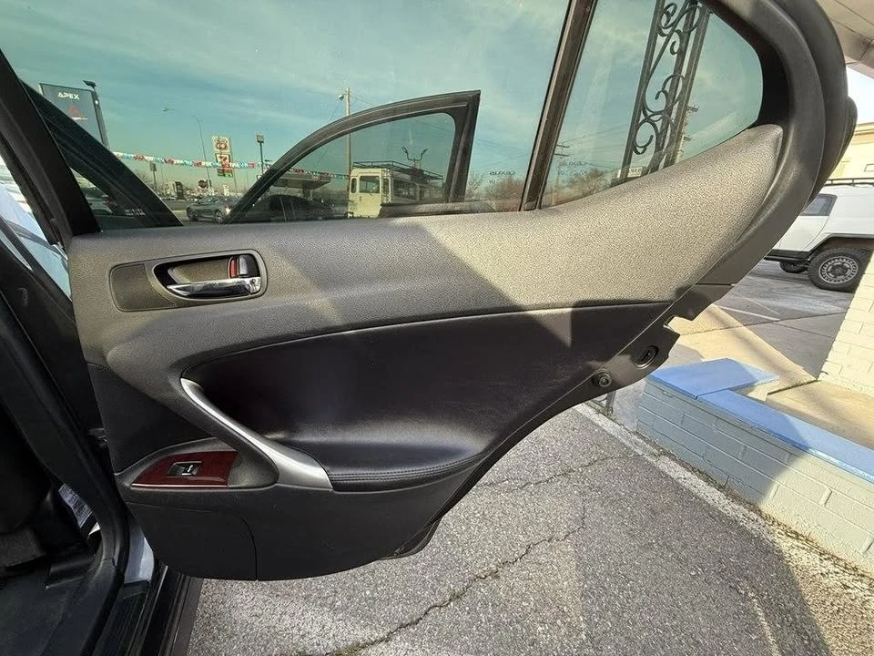 2006 Lexus IS 2nd Gen - Image 20 of 20