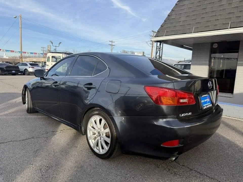 2006 Lexus IS 2nd Gen - Image 3 of 20