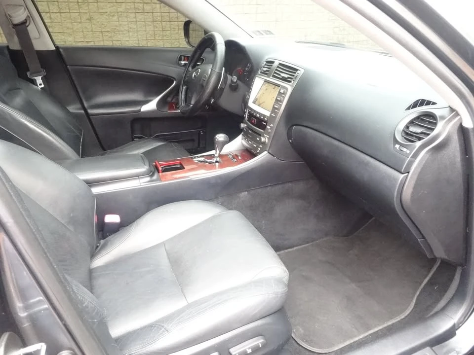 2006 Lexus IS 2nd Gen - Image 10 of 19