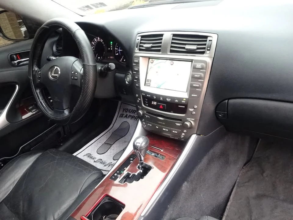 2006 Lexus IS 2nd Gen - Image 11 of 19