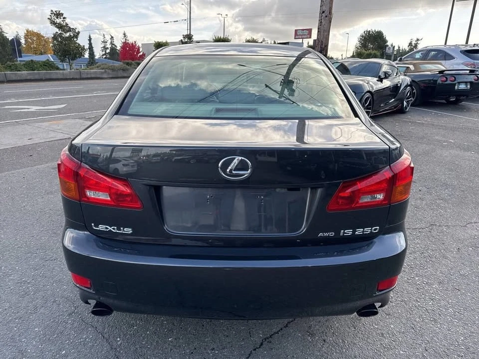 2006 Lexus IS 2nd Gen - Image 4 of 20