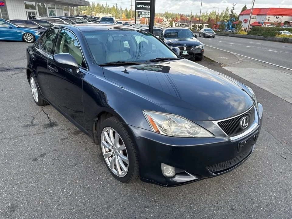 2006 Lexus IS 2nd Gen - Image 9 of 20